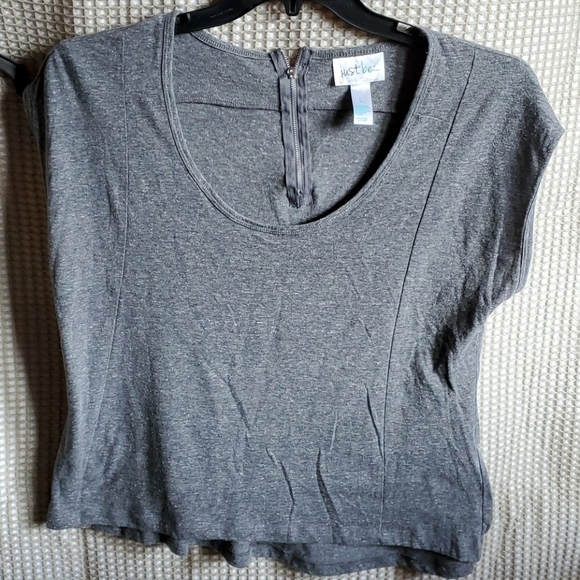 $4 bundle sale Top - Picture 1 of 3